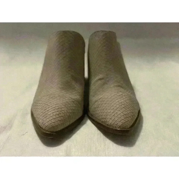 Report Tosh Women’s Size 7 Vegan Snakeskin Mule Clogs Slip On 90s Y2K - Picture 3 of 9